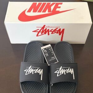 2020 STUSSY x Nike Benassi Slides Women’s 7.5 Men’s 6 with Box NWT